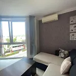 Apartman Sunny Plaza 4-34