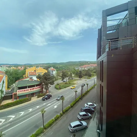 Sunny Plaza 4-34 * Slantchev Briag