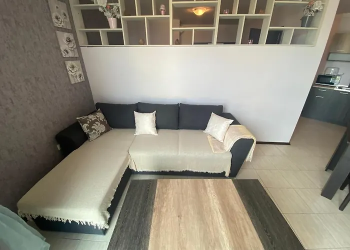 Sunny Plaza 4-34 Appartement *