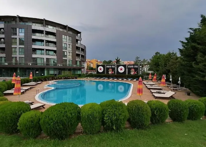 Sunny Plaza 4-34 Апартаменты *