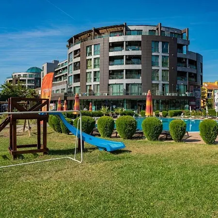 Sunny Plaza 4-34 * Napospart