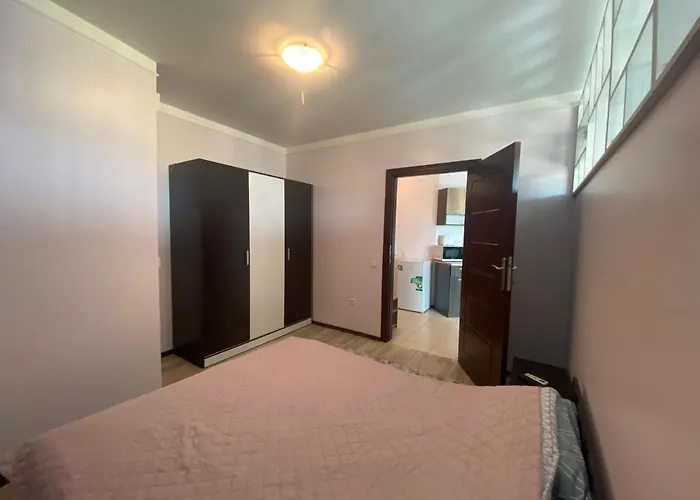 Sunny Plaza 4-34 * Slantchev Briag